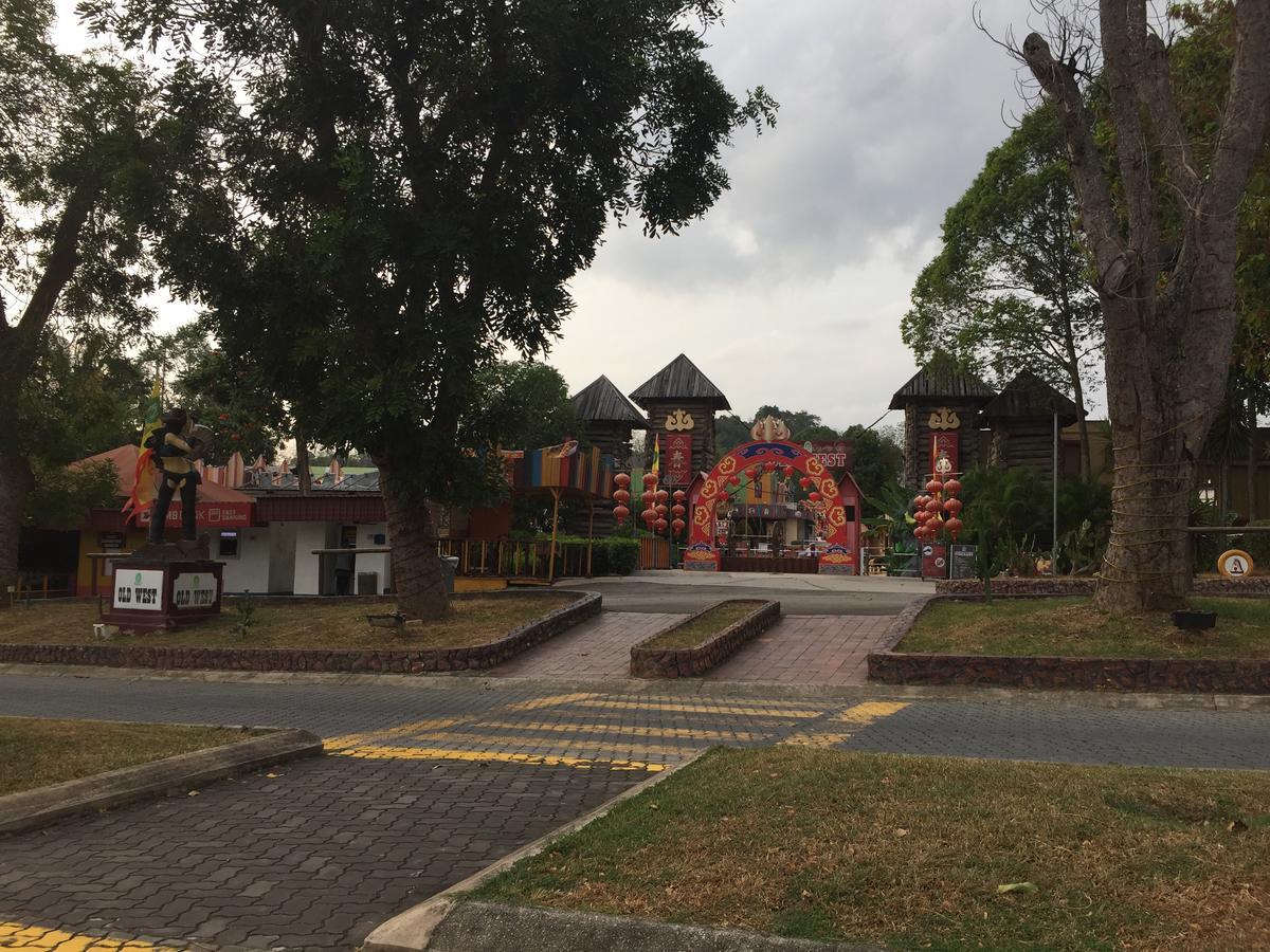 D Savoy @ Famosa Melaka Apartment ภายนอก รูปภาพ